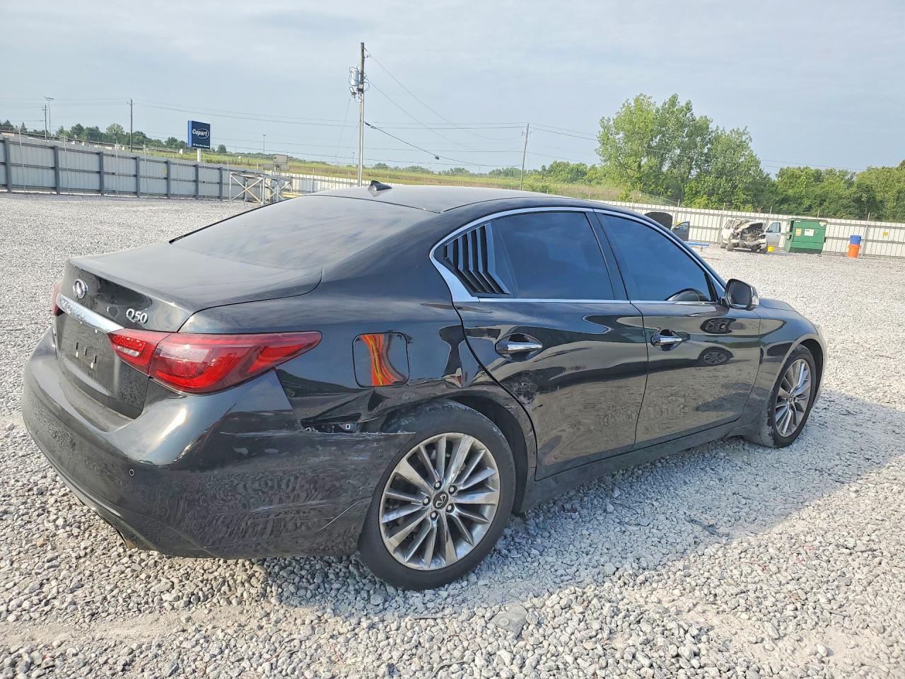 Infiniti Q50 LUXE 2022