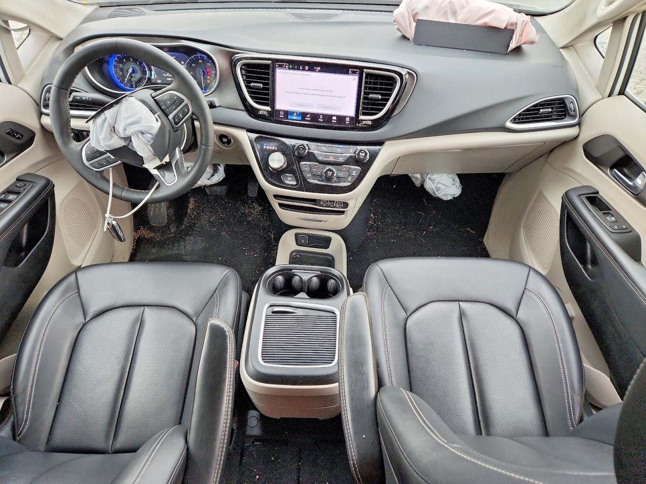 Chrysler Pacifica TOURING L 2024