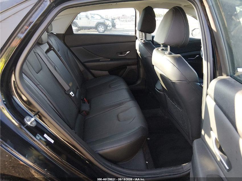 Hyundai Elantra LIMITED 2023