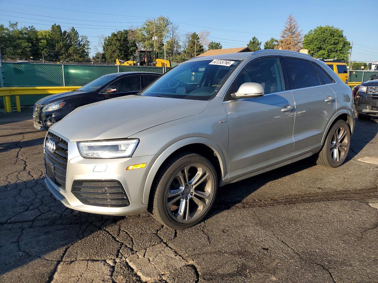 Audi Q3 PRESTIGE 2016