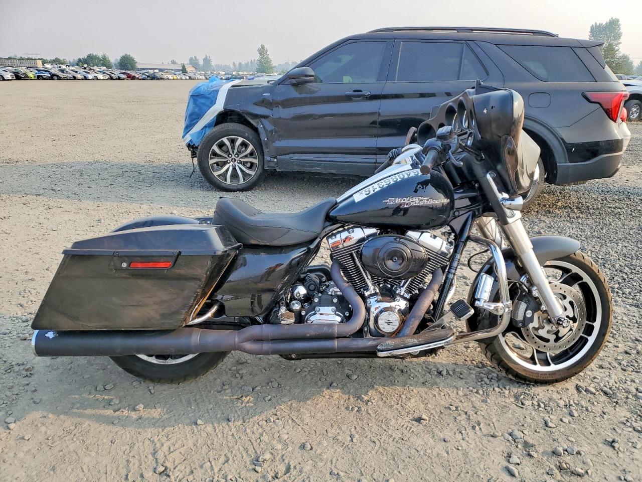 Harley-Davidson FLHX 2011