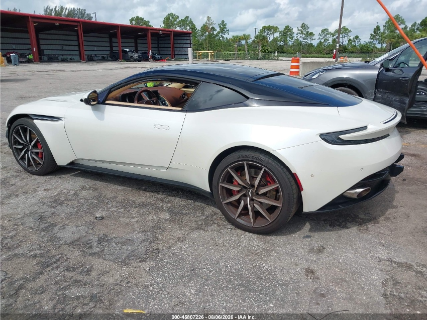 Aston Martin DB11 LAUNCH EDITION 2017