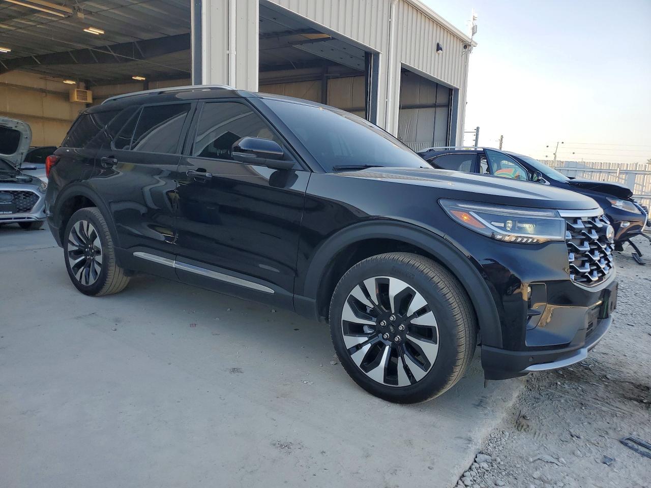  Explorer