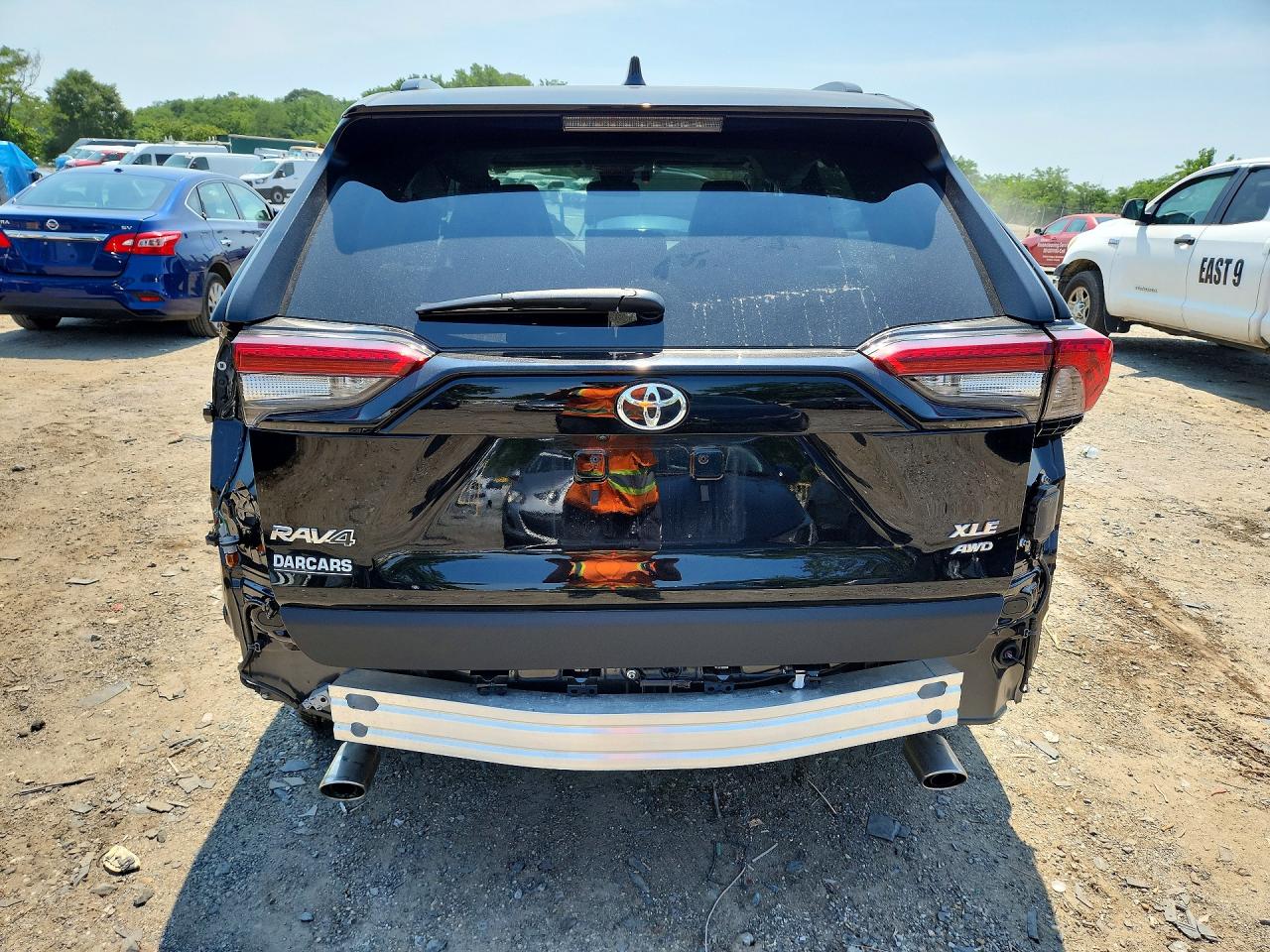 Toyota RAV4 XLE PREMIUM 2025
