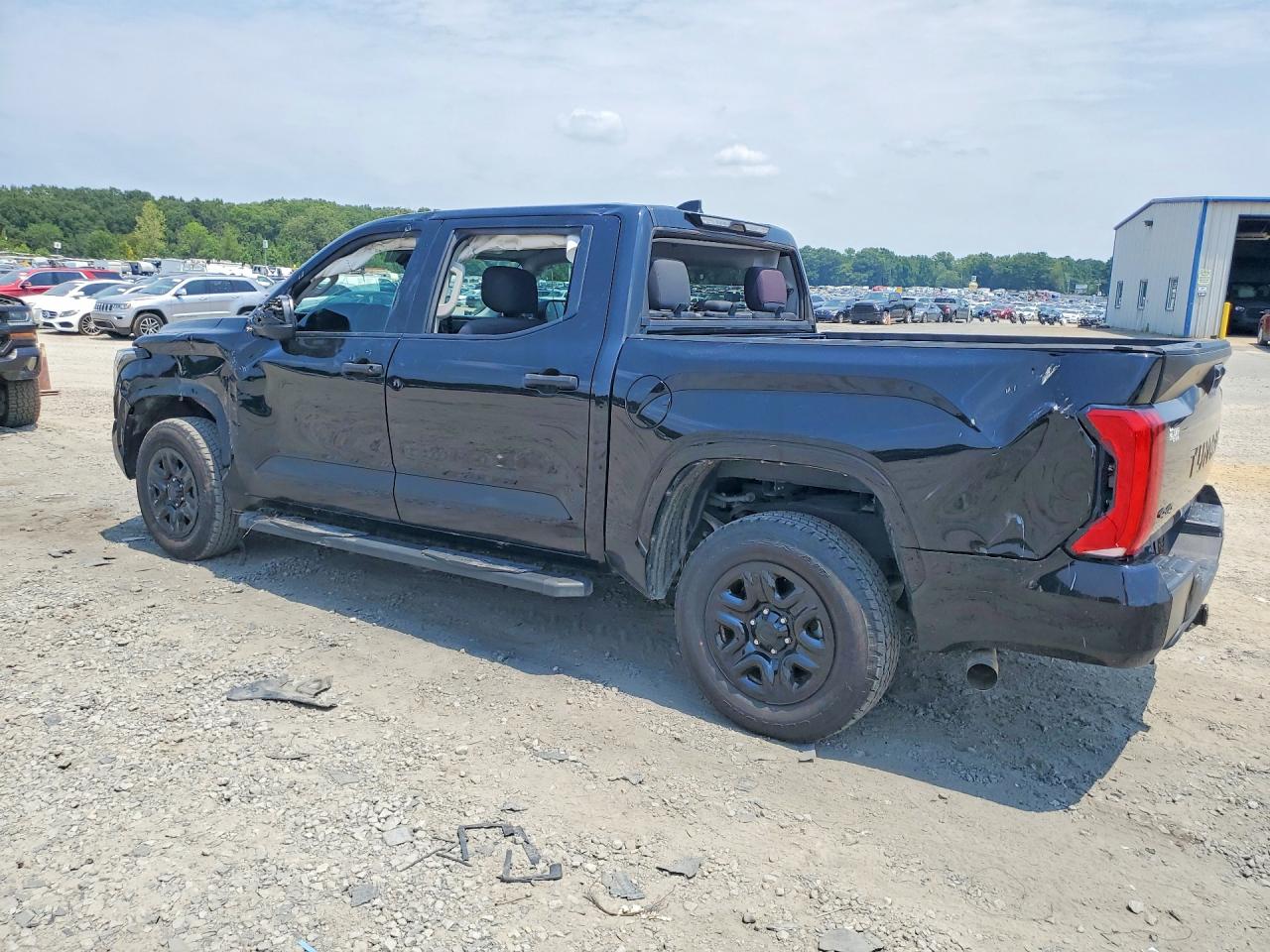 Toyota TUNDRA SR 2023