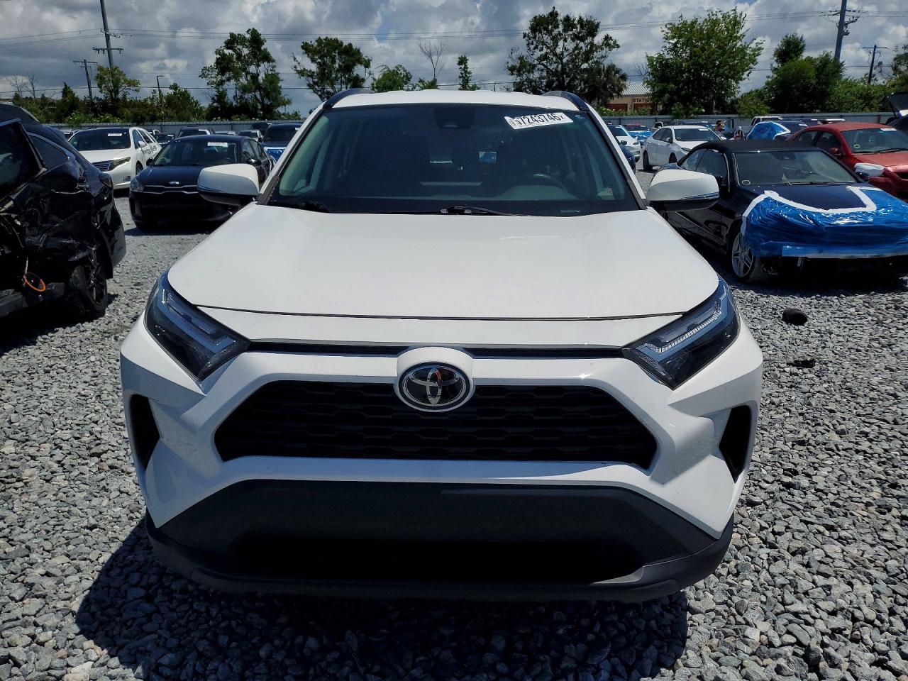Toyota RAV4 XLE 2023