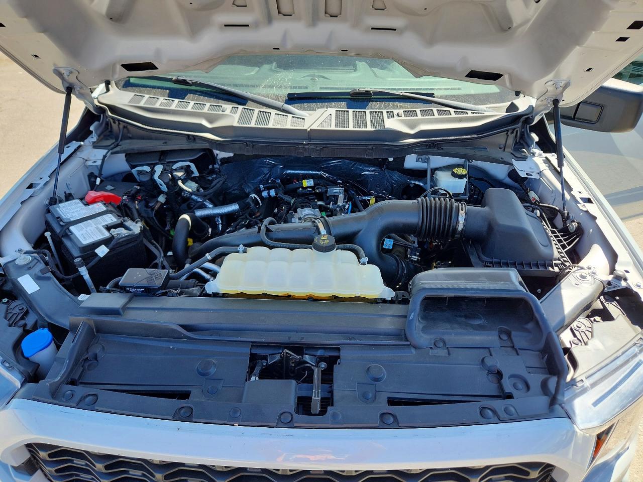 Ford F-150 SUPERCREW 2023