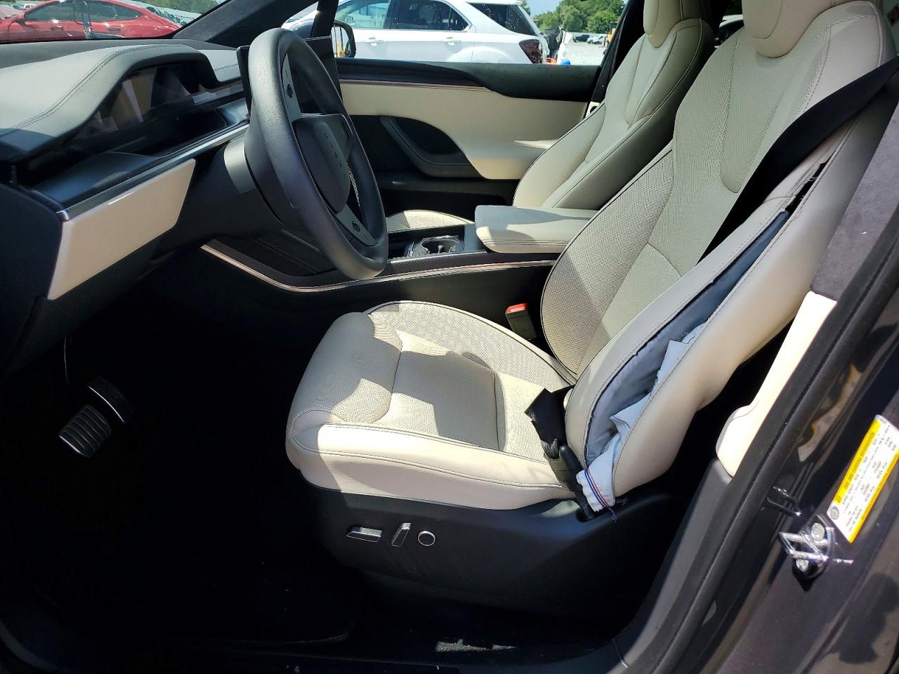Tesla Model X 2023