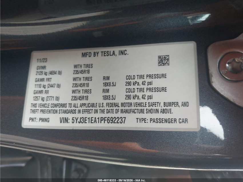 Tesla Model 3 2023