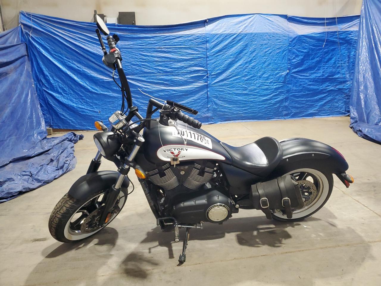 Victory Motorcycles HIGH-BALL 2014