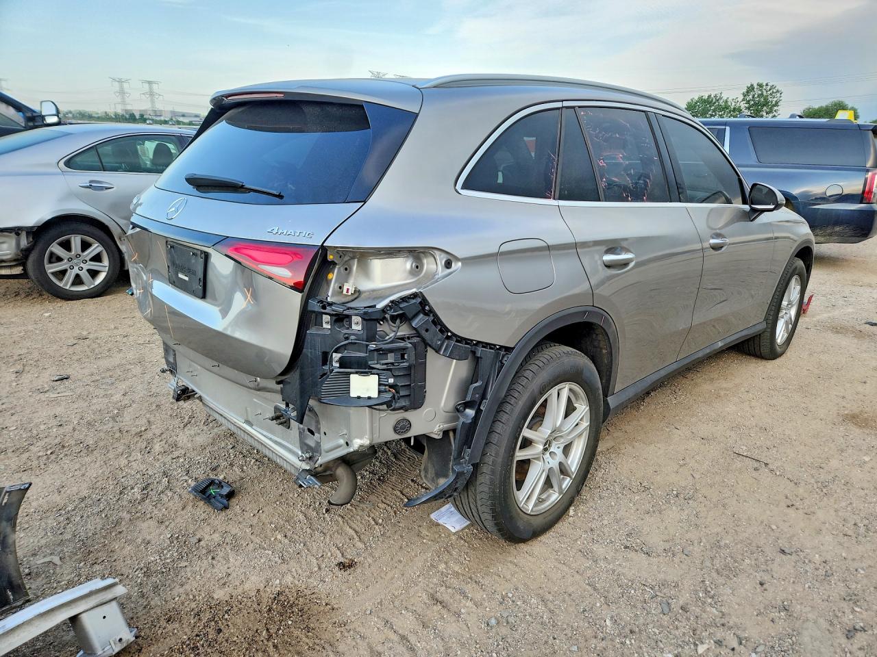Mercedes GLC 300 4MATIC 2023
