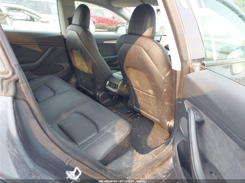 Tesla Model 3 LONG RANGE 2022