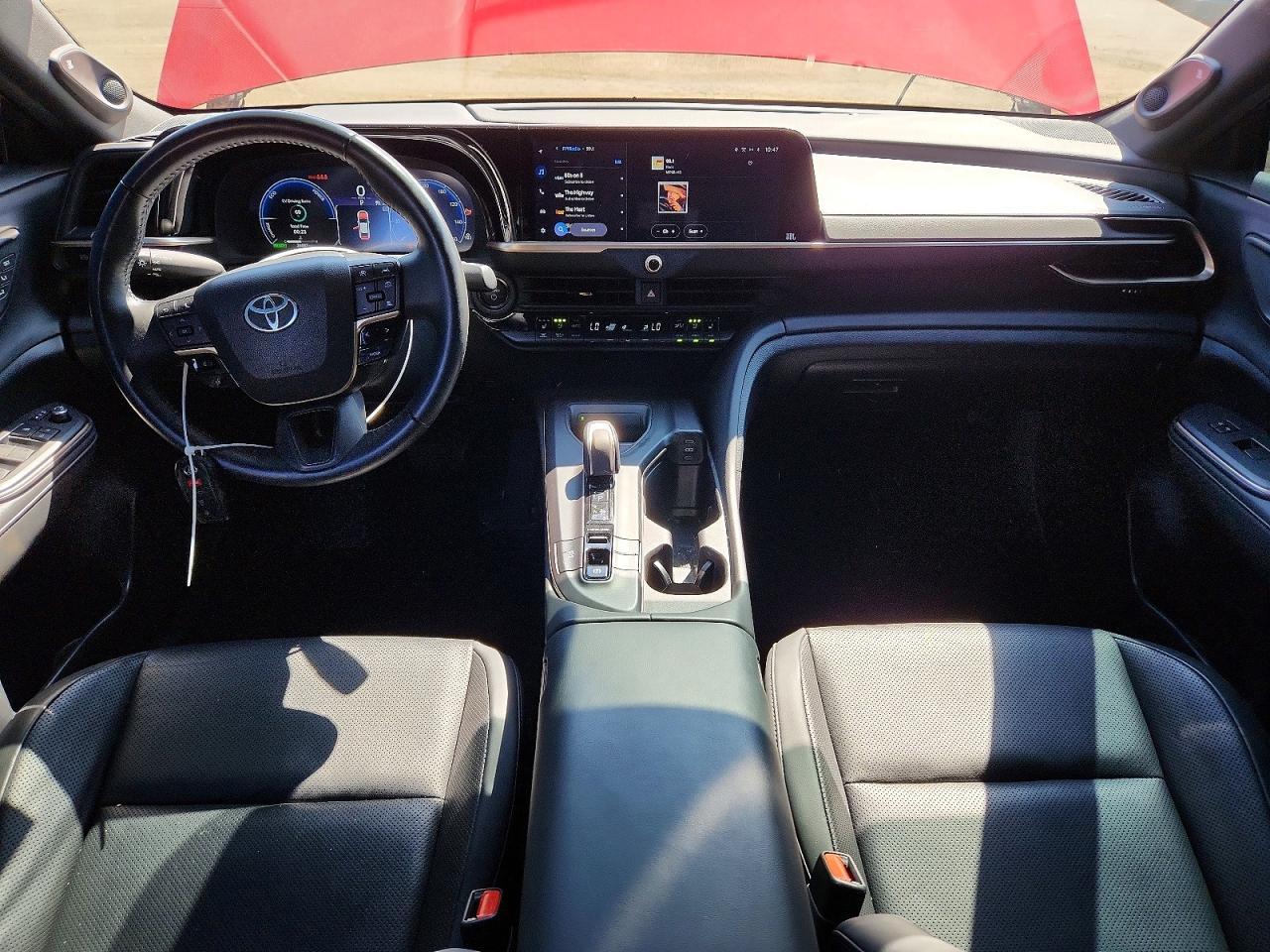 Toyota Crown LIMITED 2023
