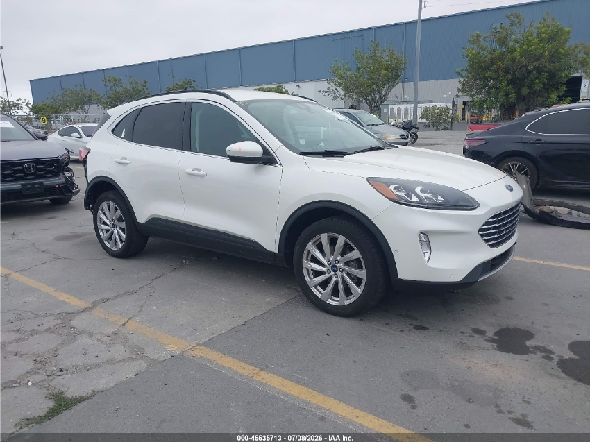 Ford Escape TITANIUM 2022