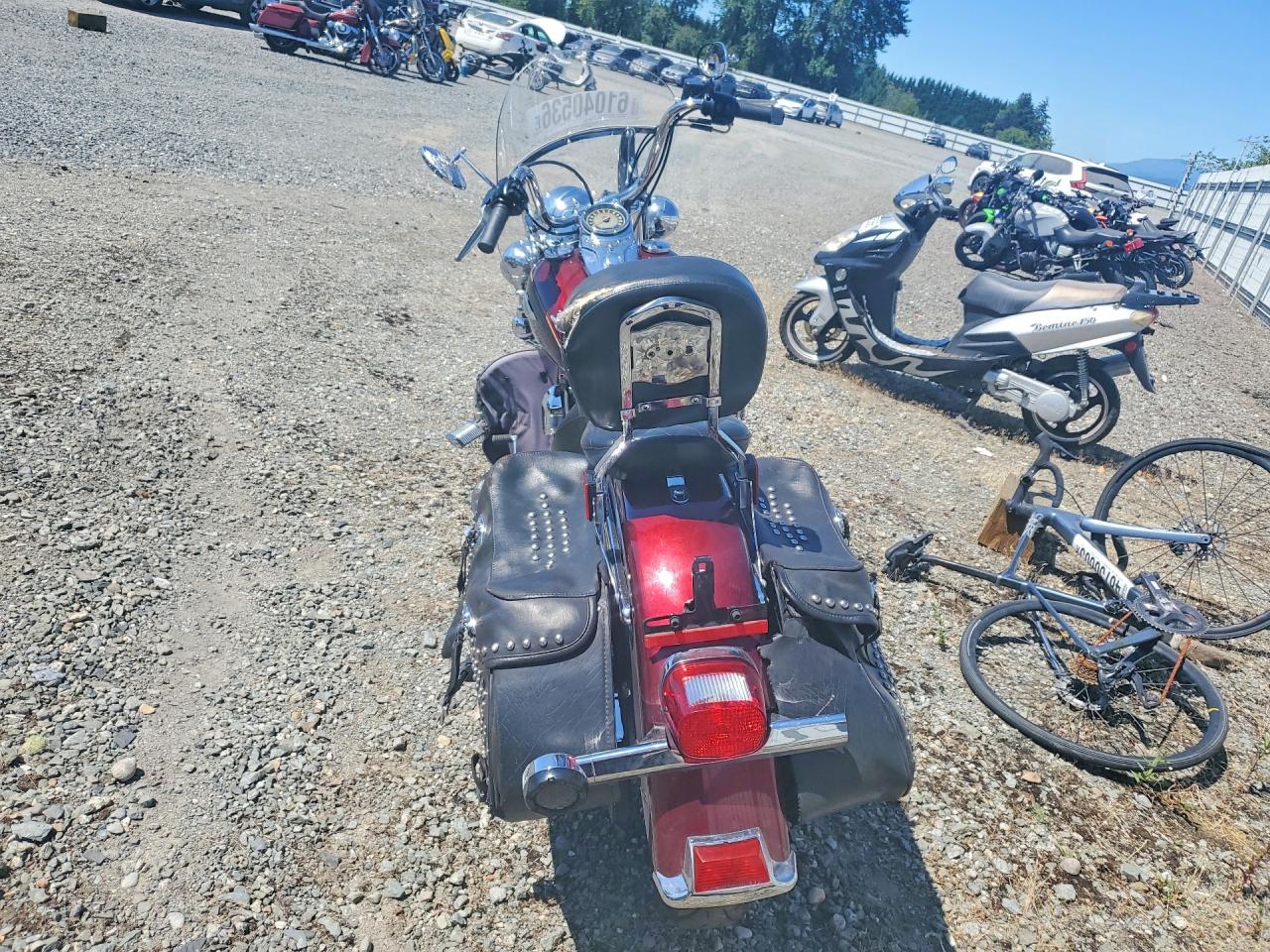 Harley-Davidson FLSTC 2015