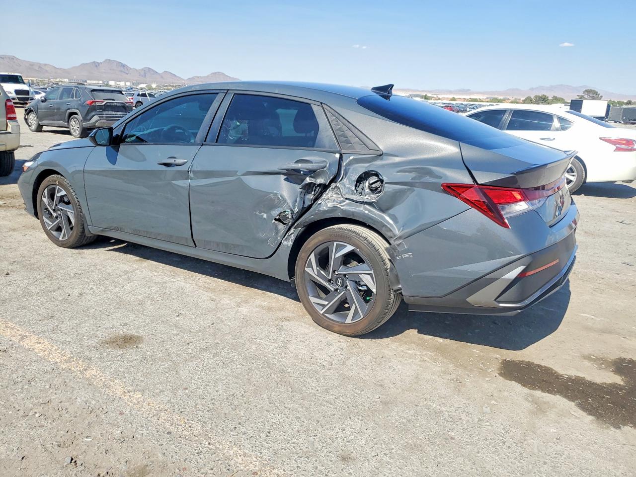 Hyundai Elantra SEL SPORT 2025