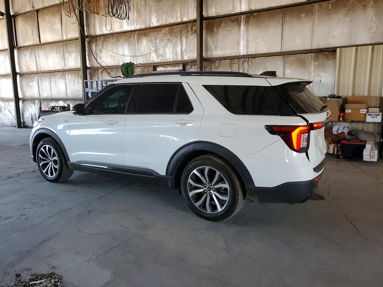  Explorer