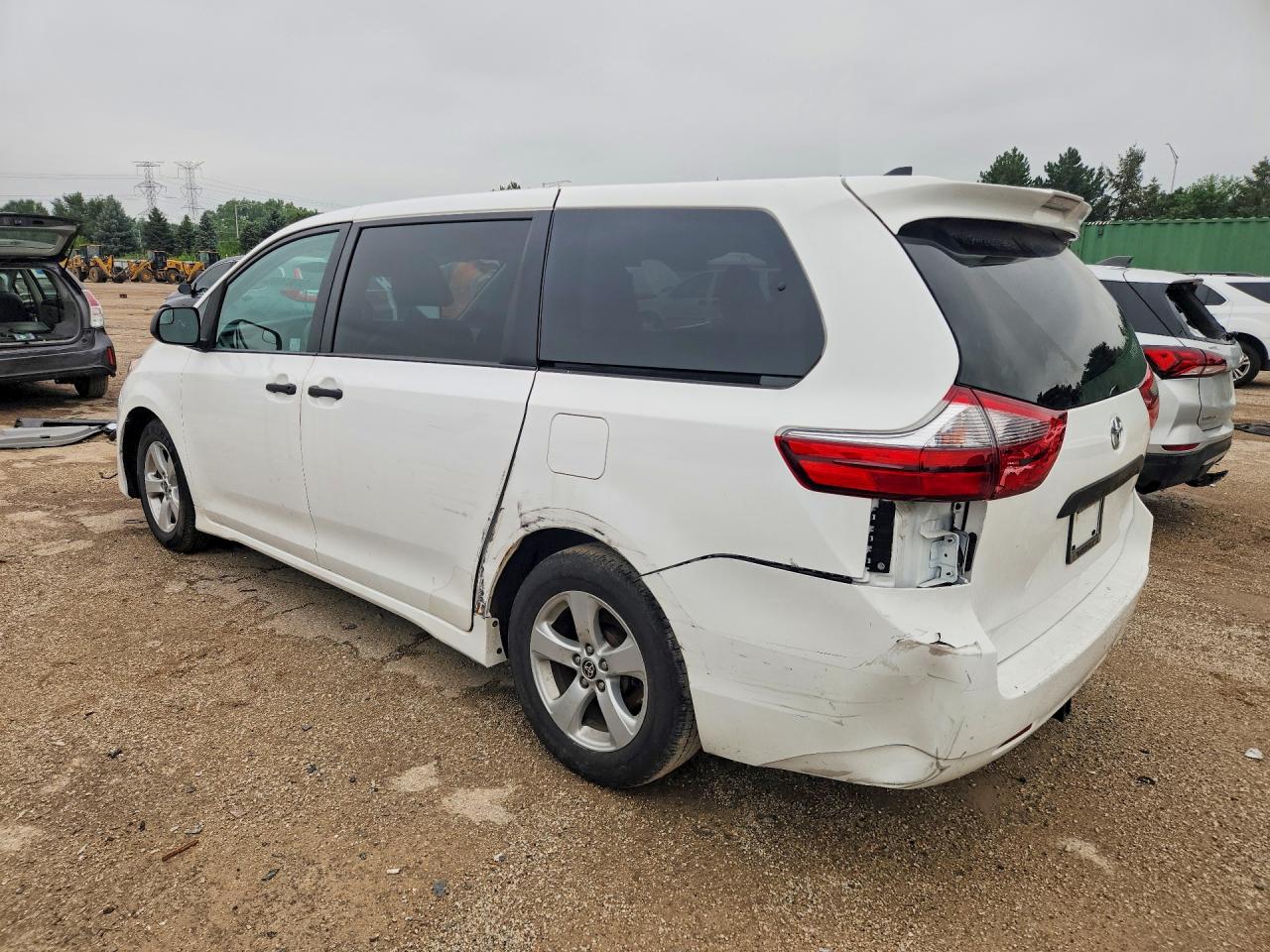 Toyota Sienna L 2020