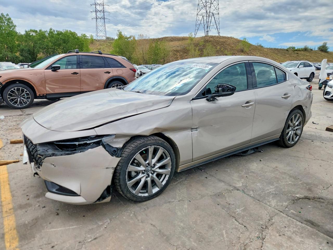 Mazda 3 PREMIUM 2022