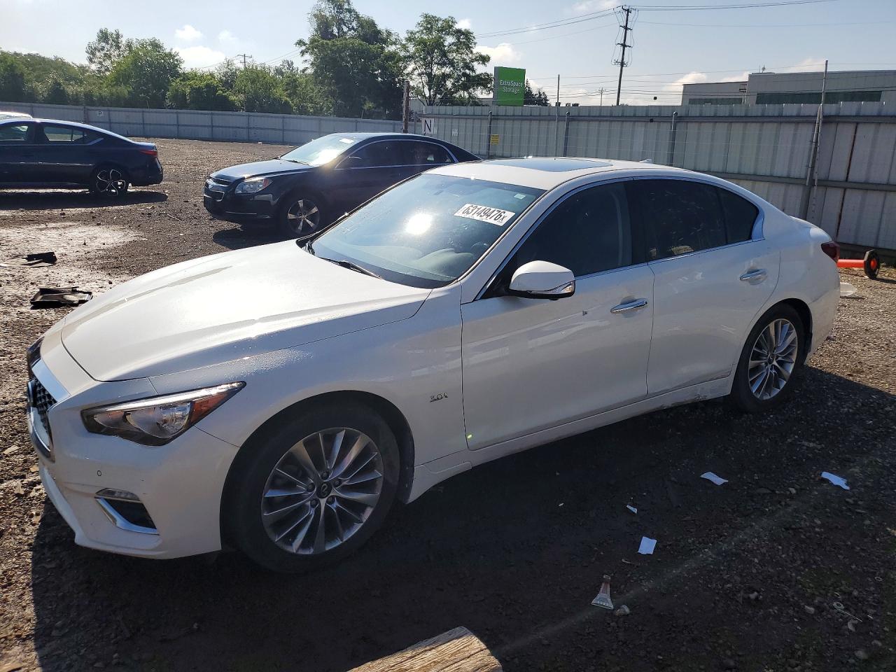 Infiniti Q50 LUXE 2019