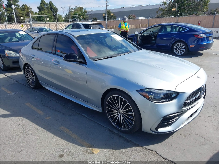 Mercedes C-class 300 2024