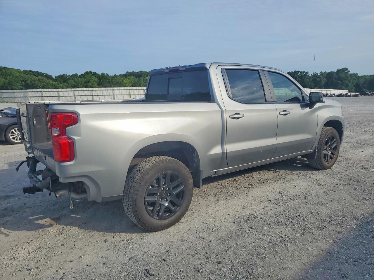 Chevrolet SILVERADO K1500 RST 2025
