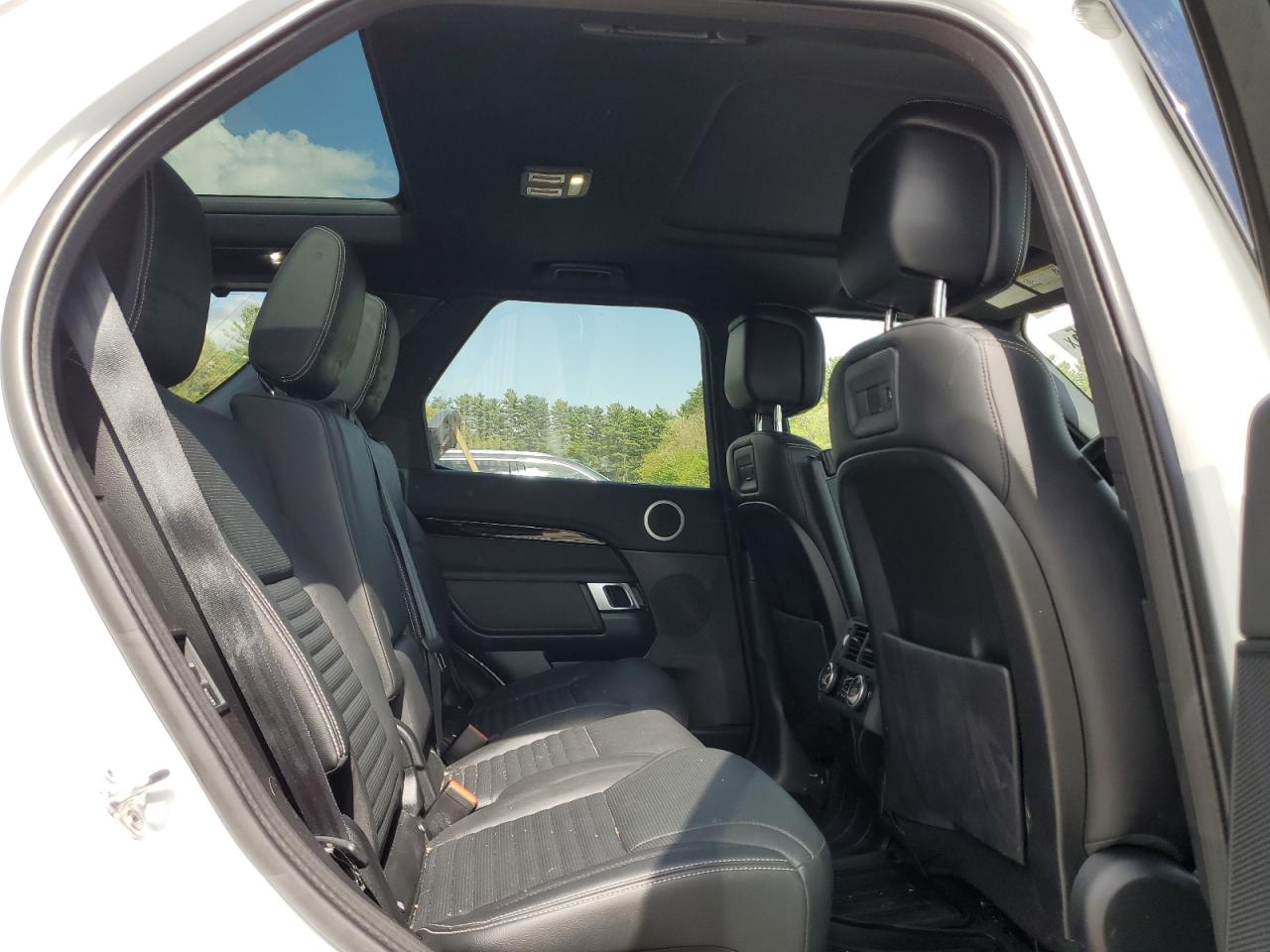 Land Rover DISCOVERY S 2023