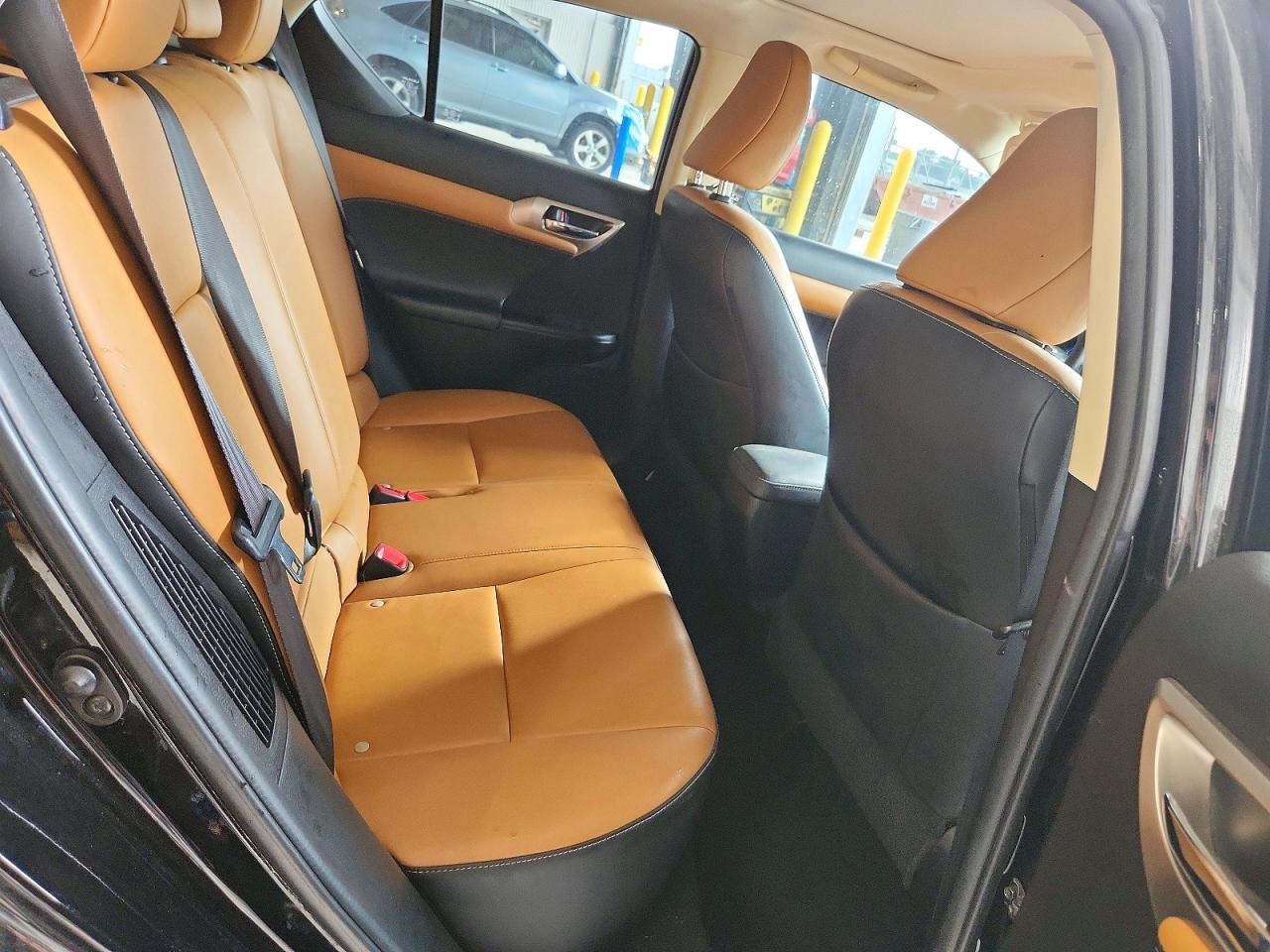 Lexus CT 200 2016