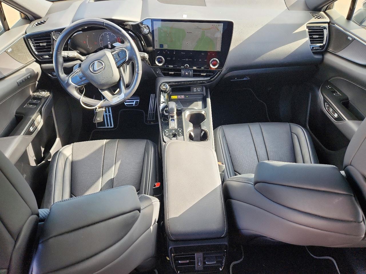 Lexus NX 2022