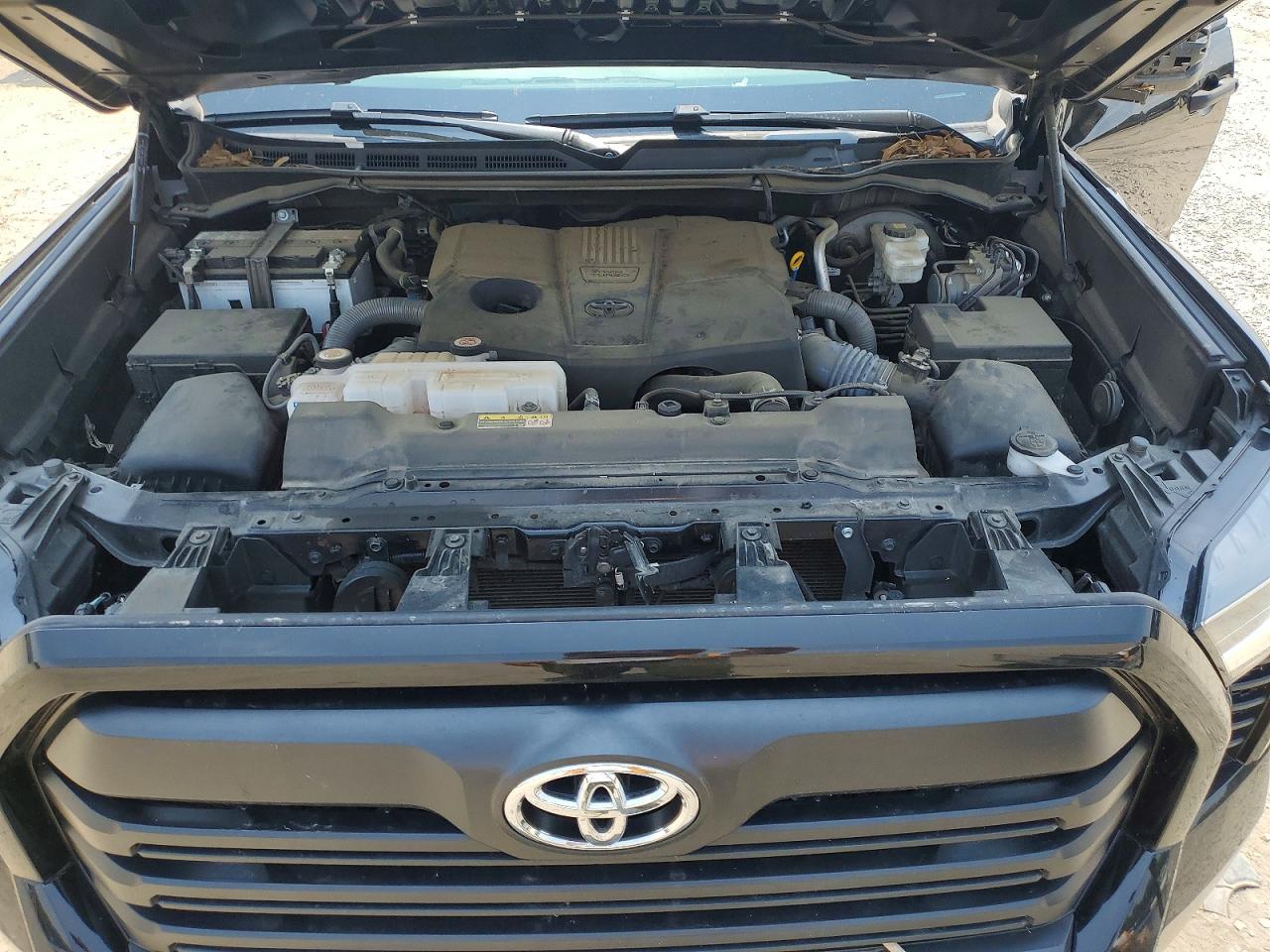 Toyota TUNDRA SR 2023