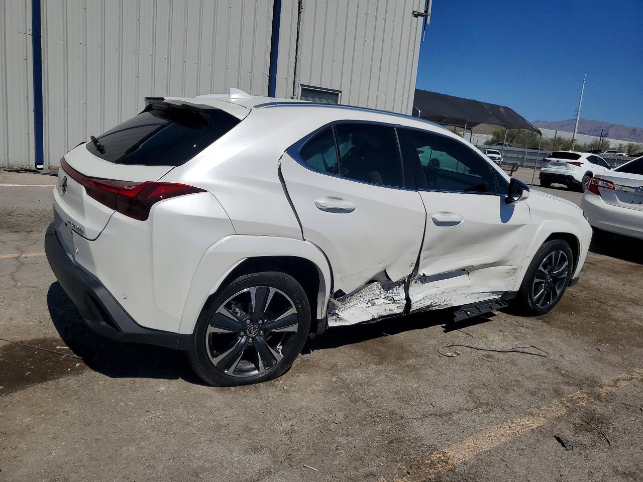Lexus UX 300H PREMIUM 2025
