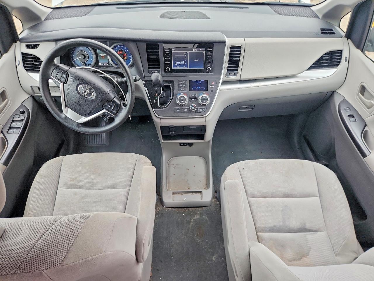 Toyota Sienna L 2020