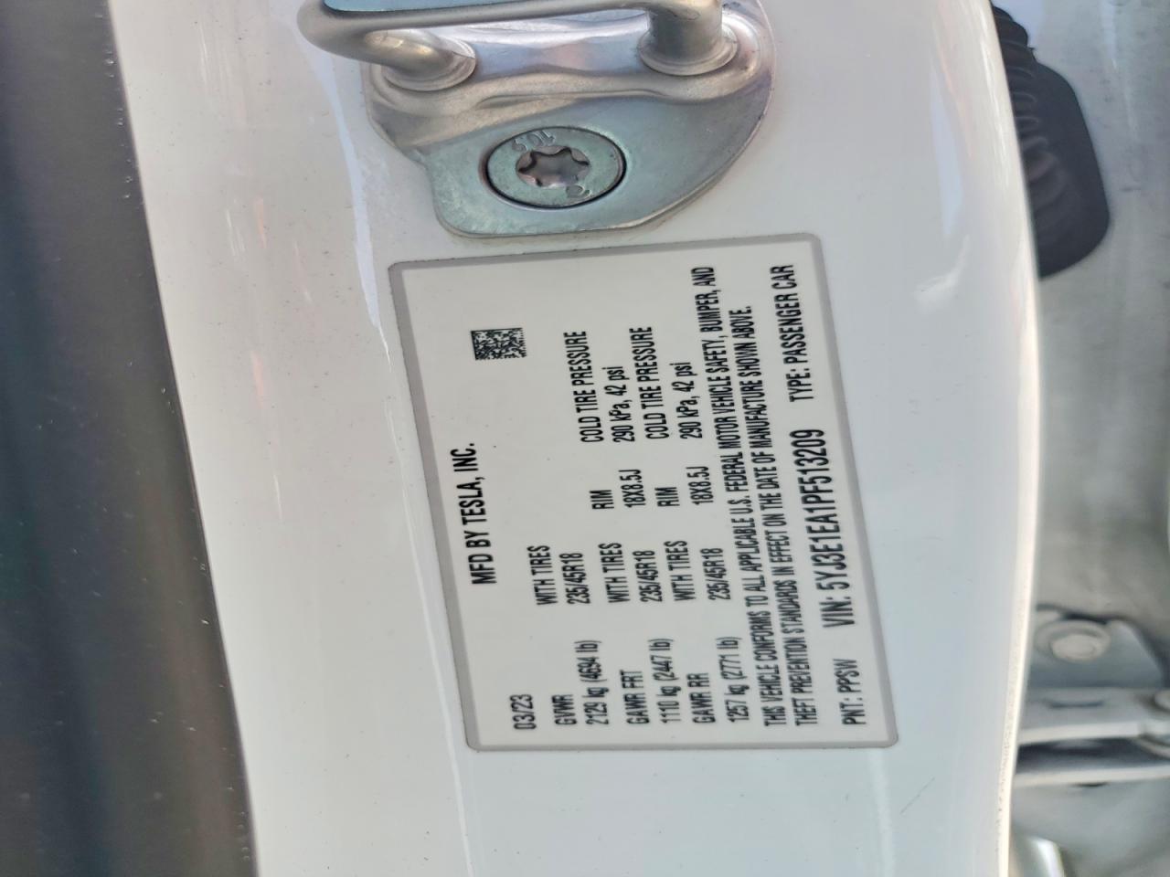 Tesla Model 3 2023