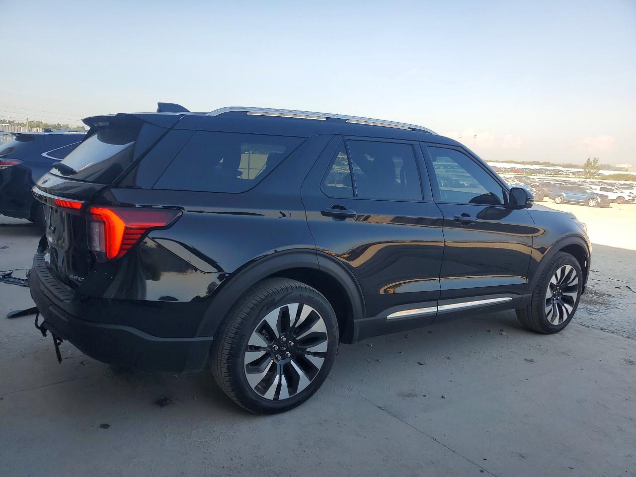  Explorer