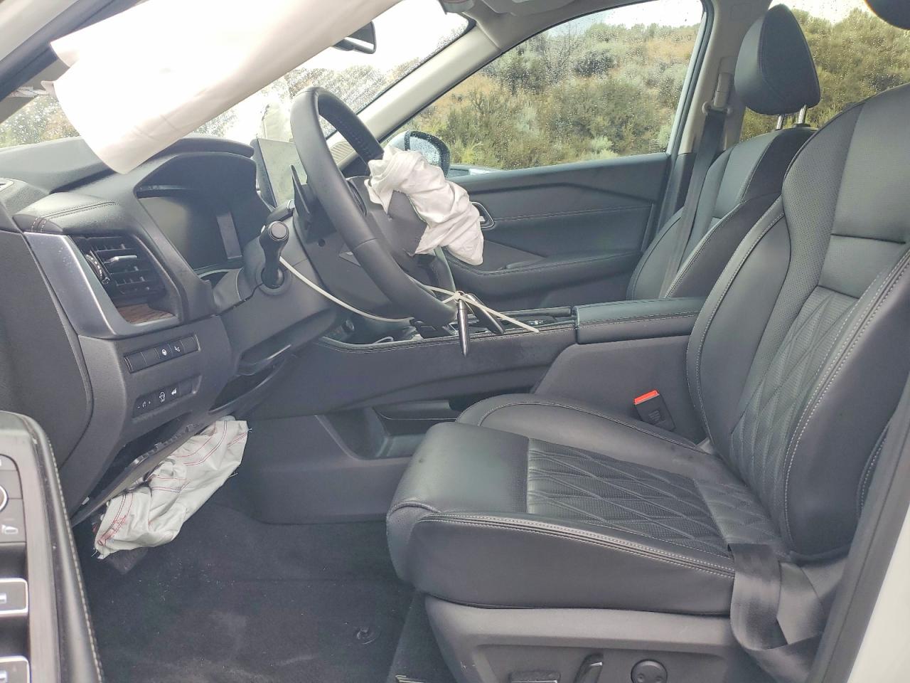 Nissan Rogue PLATINUM 2025