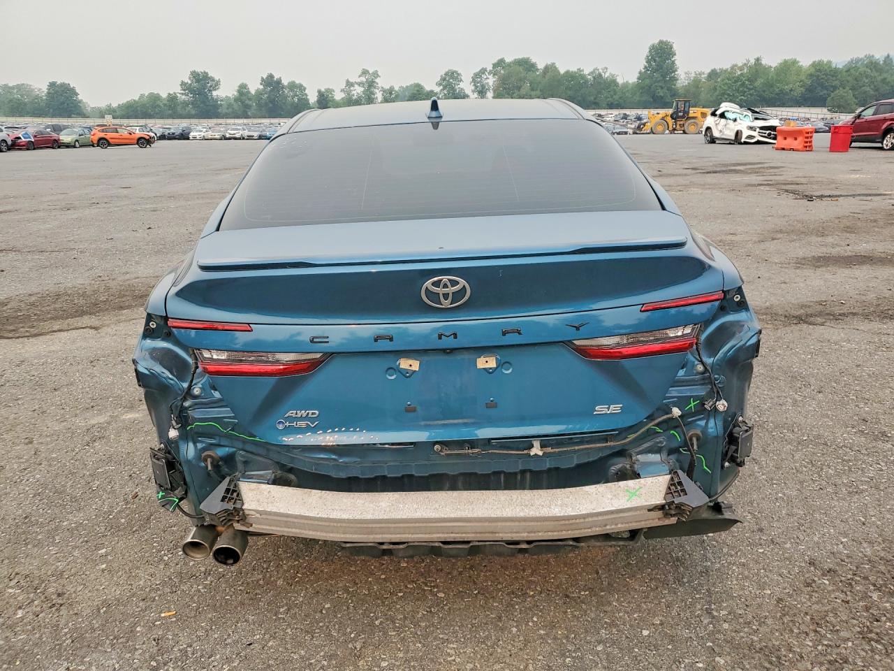 Toyota Camry SE 2025