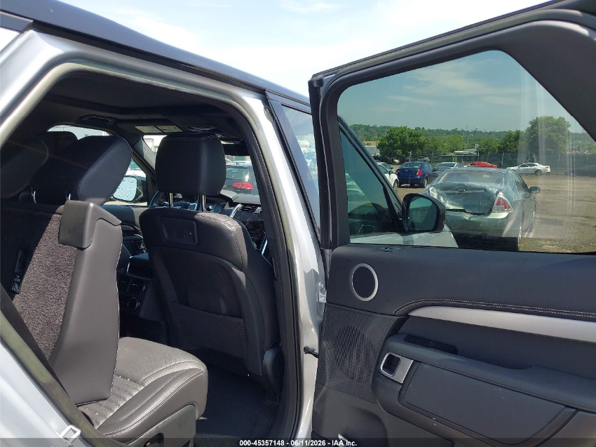 Land Rover DISCOVERY P300 S R-DYNAMIC 2023