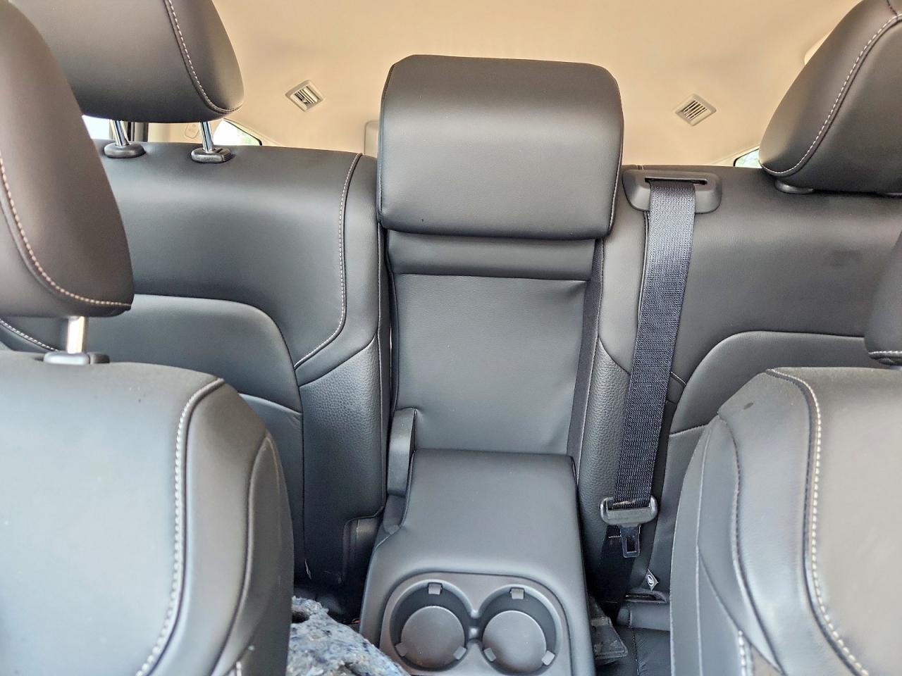 Nissan Pathfinder SL 2024
