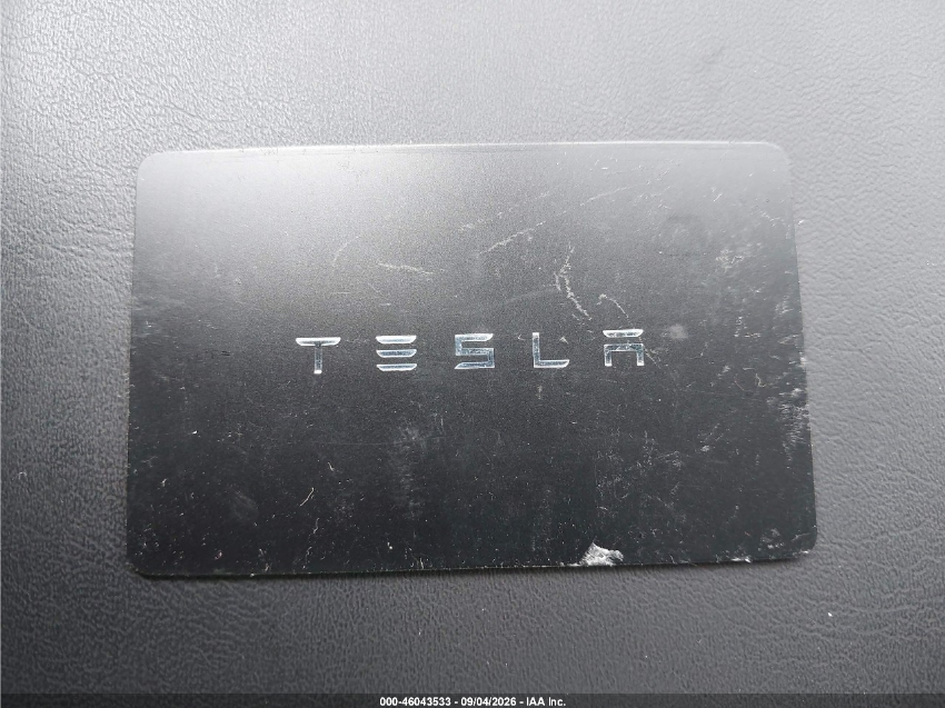 Tesla Model 3 LONG RANGE 2024
