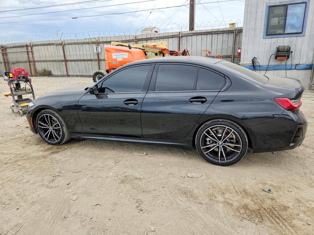 BMW 330 I 2023