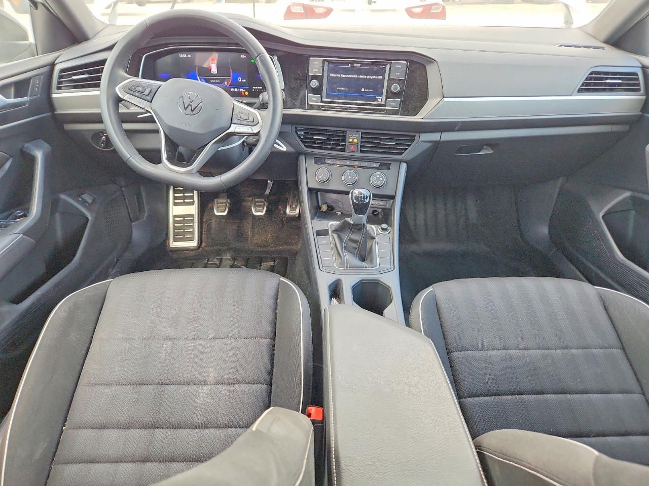 Volkswagen Jetta SPORT 2024