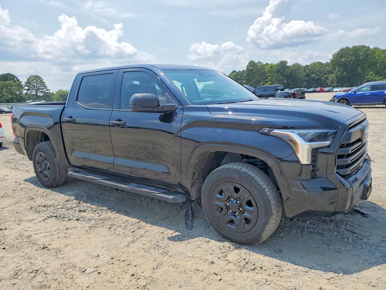 Toyota TUNDRA SR 2023