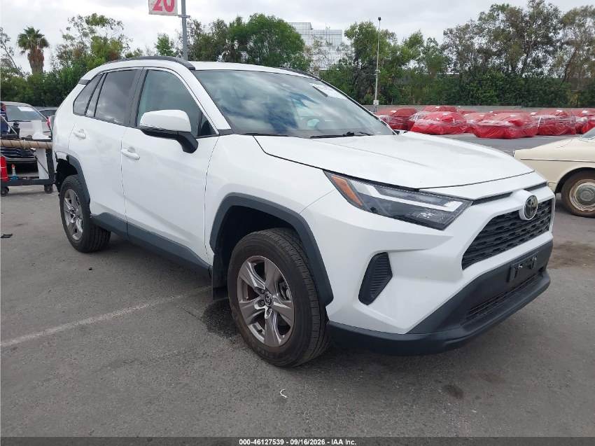 Toyota RAV4 XLE 2023
