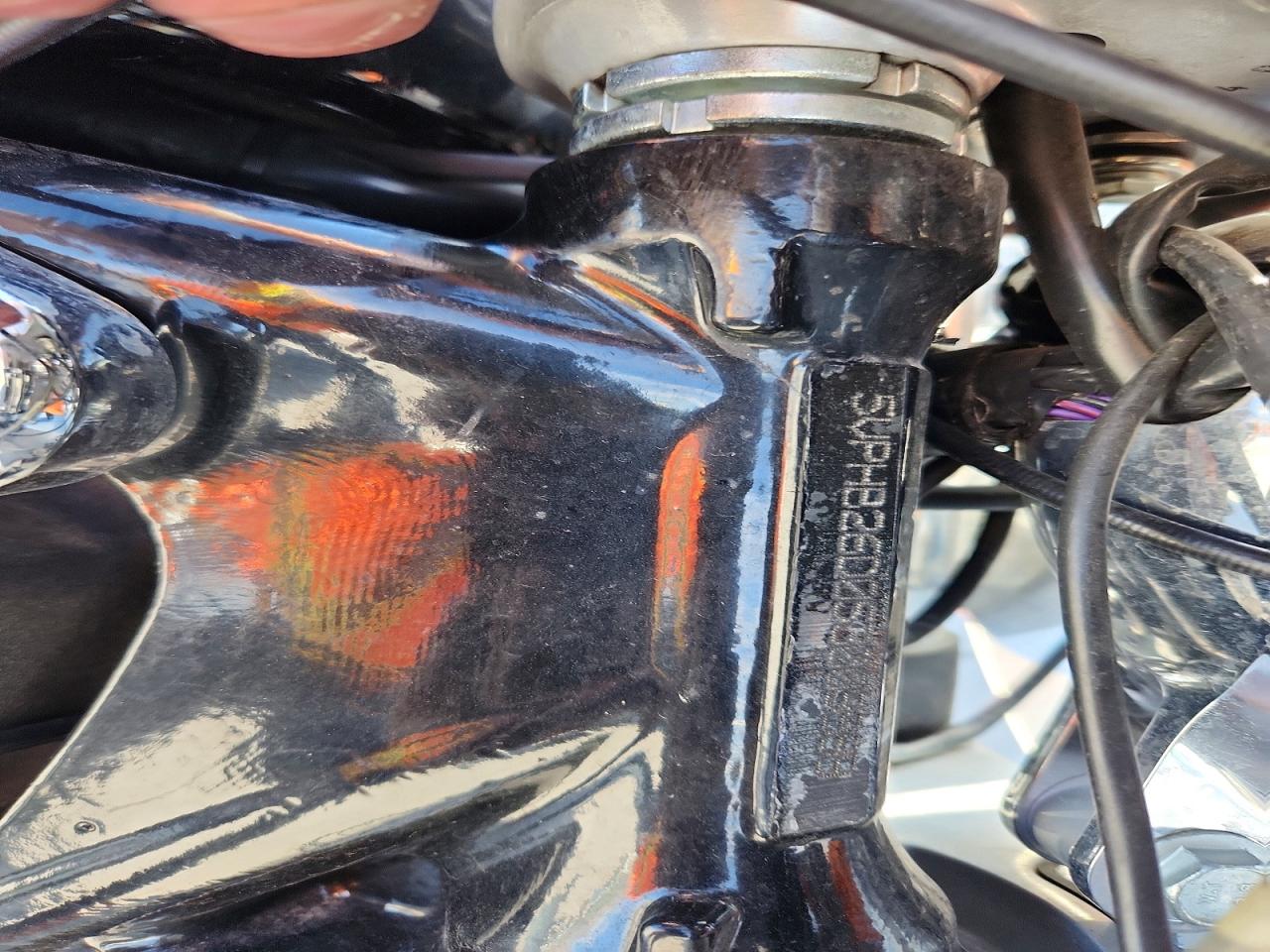 Victory Motorcycles HAMMER 2005