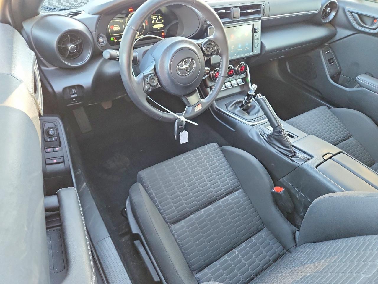Toyota GR86 BASE 2025