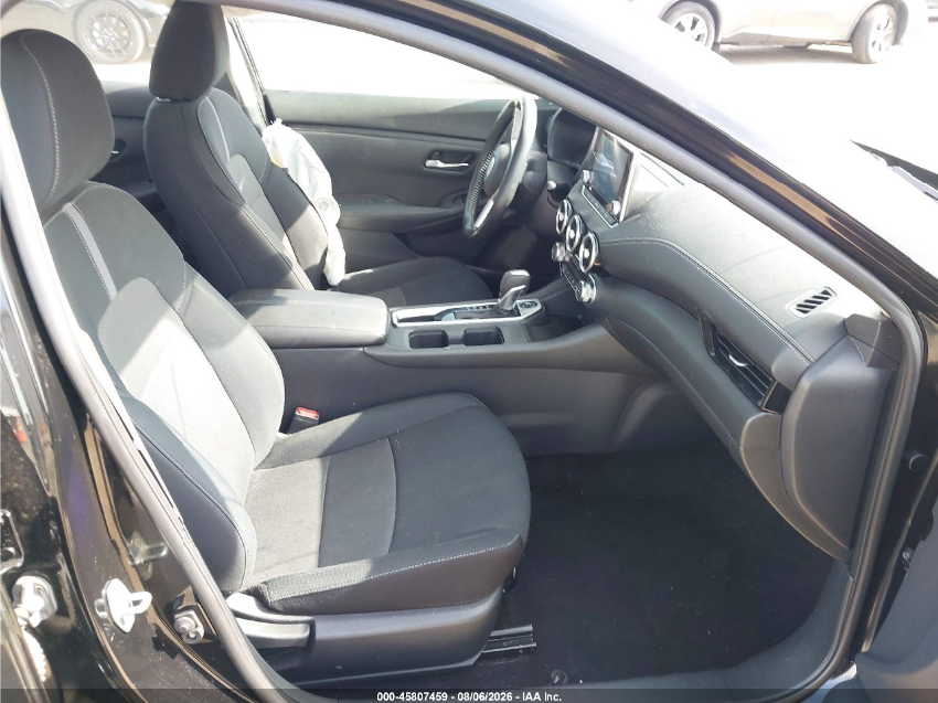 Nissan Sentra SV XTRONIC CVT 2023