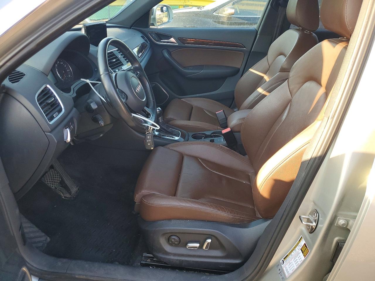 Audi Q3 PRESTIGE 2016