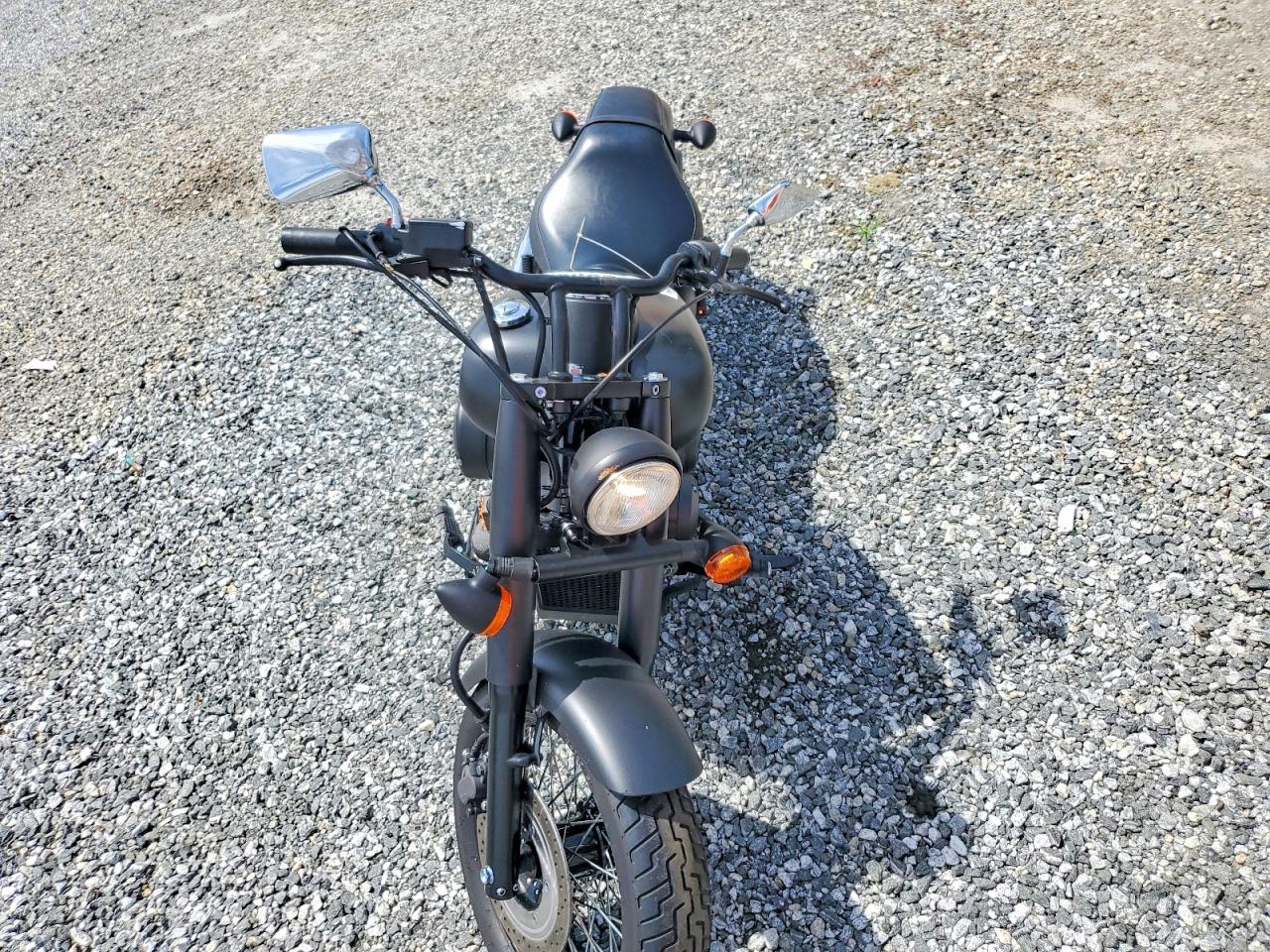 Honda VT750 C2B 2023