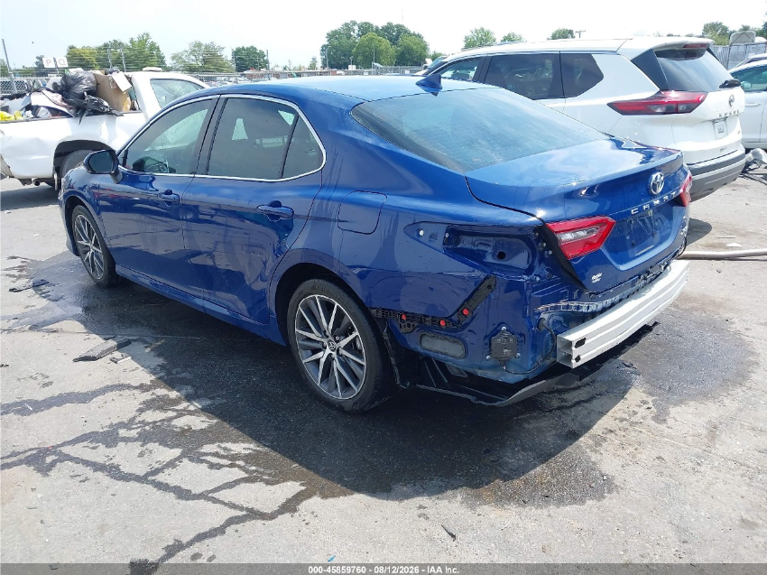 Toyota Camry XLE 2024