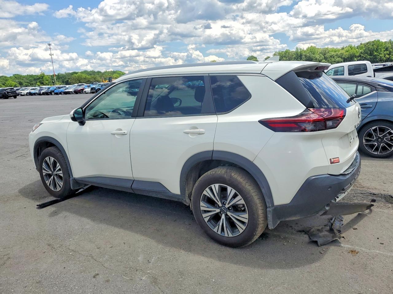 Nissan Rogue SV 2023